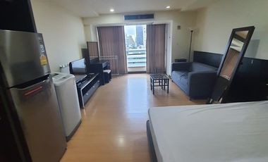 For rent 1 bed condo in Khlong Toei, Bangkok