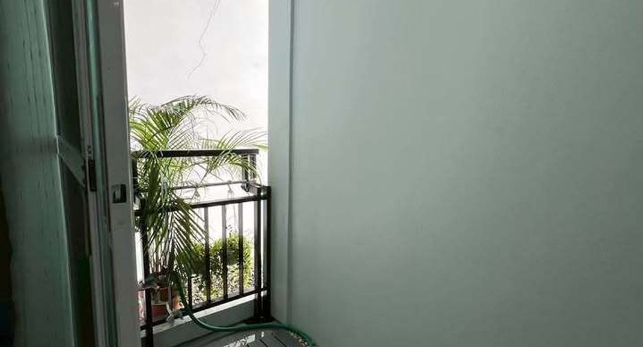 Wohnung zur Miete mit 2 Zimmer in Phra Khanong, Bangkok