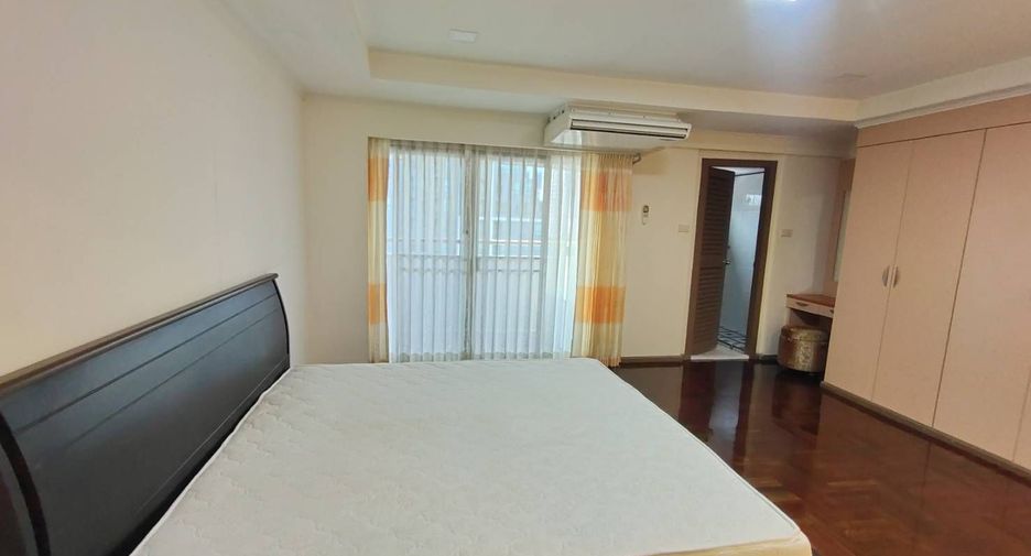 ให้เช่า 3 ห้องนอน คอนโด ใน วัฒนา, กรุงเทพฯ