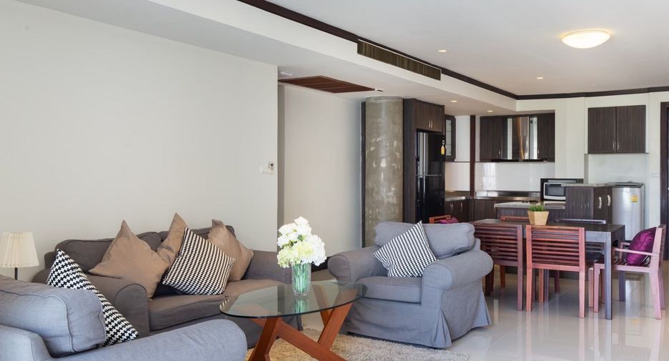 For rent 2 bedrooms condo in Watthana, Bangkok