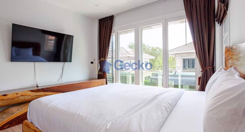 For rent 4 bedrooms house in Bang Lamung, Chonburi