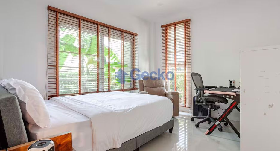 For rent 4 bedrooms house in Bang Lamung, Chonburi