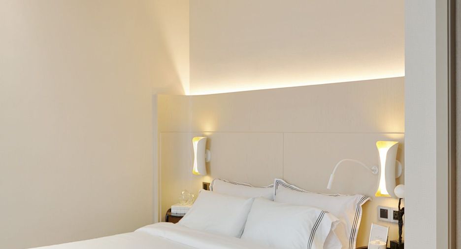 For rent 2 bedrooms condo in Sathon, Bangkok