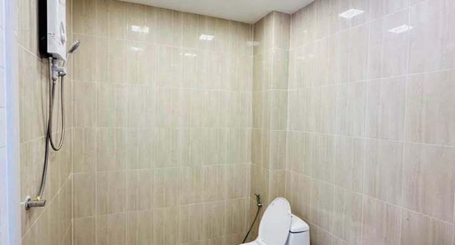 For rent 2 bedrooms house in Sathon, Bangkok