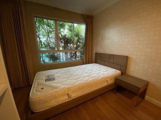 For rent 2 bedrooms condo in Huai Khwang, Bangkok
