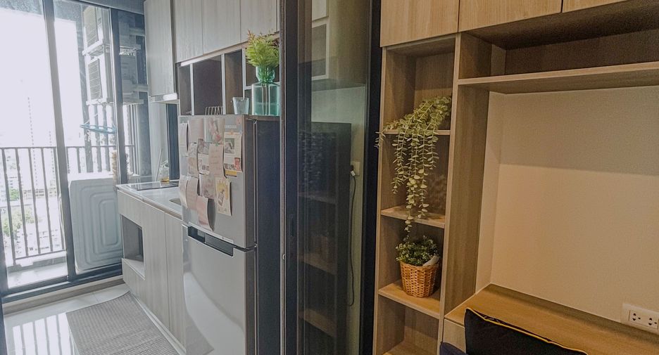 For rent スタジオ condo in Watthana, Bangkok