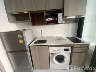 Wohnung zur Miete mit Studio in Watthana, Bangkok