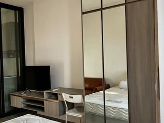 Wohnung zur Miete mit Studio in Watthana, Bangkok