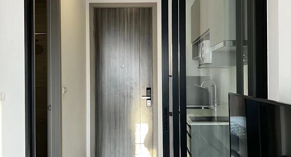For rent studio condo in Watthana, Bangkok
