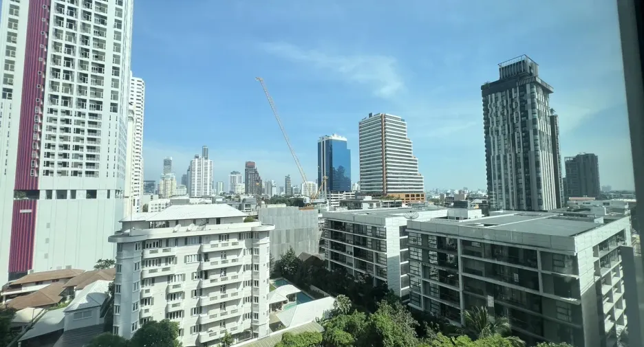 ให้เช่า 3 ห้องนอน คอนโด ใน คลองเตย, กรุงเทพฯ