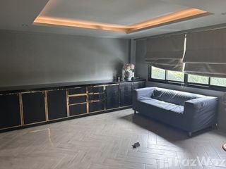 Gewerbefläche zur Miete in Watthana, Bangkok