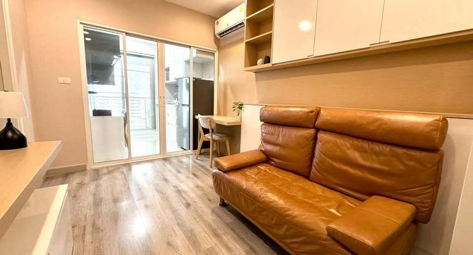 For rent 1 bed condo in Sathon, Bangkok