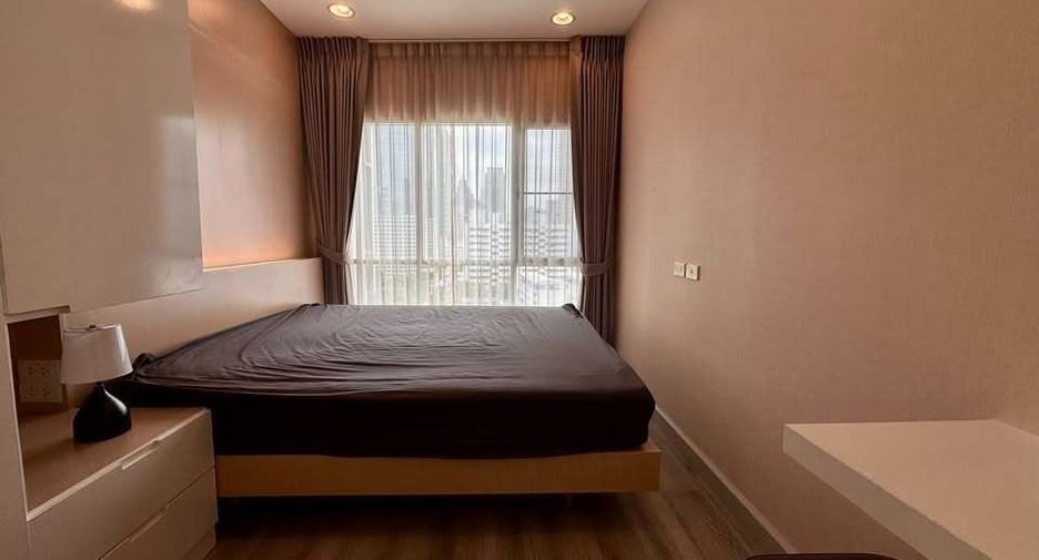 For rent 1 bed condo in Sathon, Bangkok