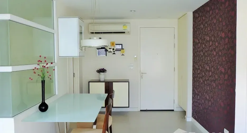 Wohnung zur Miete mit 2 Zimmer in Khlong San, Bangkok