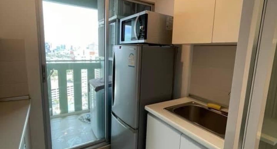 Condo en alquiler de 1 habitaciones en Bang Phlat, Bangkok