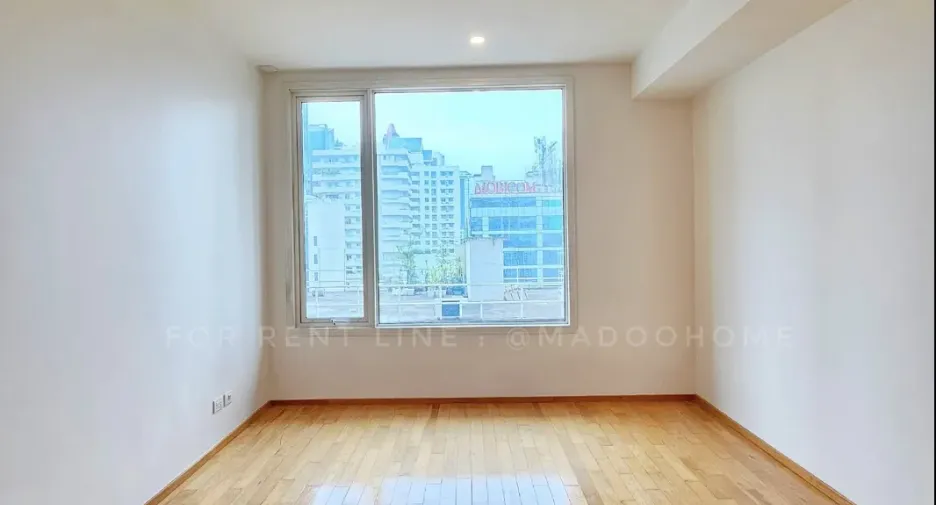 Wohnung zur Miete mit 2 Zimmer in Sathon, Bangkok