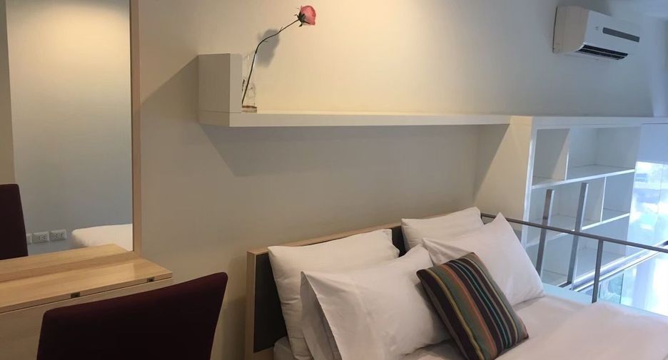 For rent 1 bed condo in Khlong Toei, Bangkok