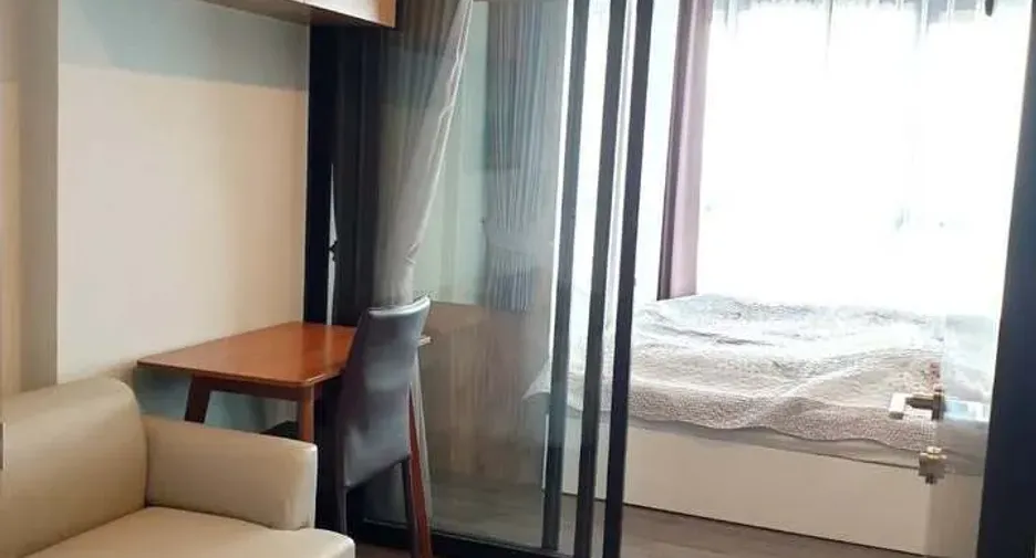 For rent スタジオ condo in Watthana, Bangkok