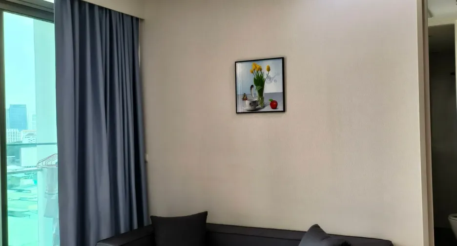 For rent 2 bedrooms condo in Bang Rak, Bangkok