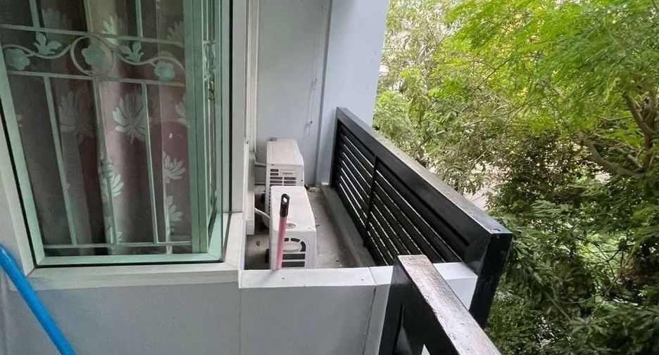 À louer 1 chambre condo à Phra Khanong, Bangkok