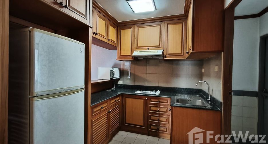 Condo en alquiler de 2 habitaciones en Watthana, Bangkok