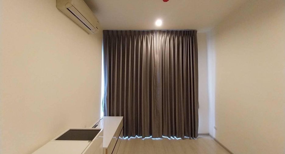 For rent 2 bedrooms condo in Huai Khwang, Bangkok