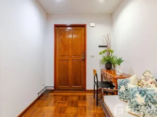 Apartment zur Miete mit 3 Zimmer in Khlong Toei, Bangkok