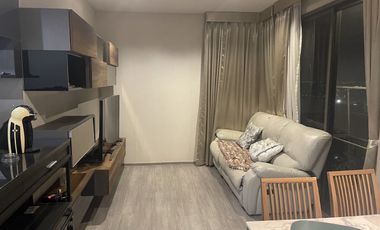 For rent 2 bedrooms condo in Khlong San, Bangkok