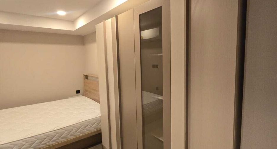 Wohnung zur Miete mit 1 Zimmer in Pathum Wan, Bangkok