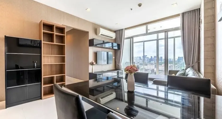 For rent 2 bedrooms condo in Ratchathewi, Bangkok