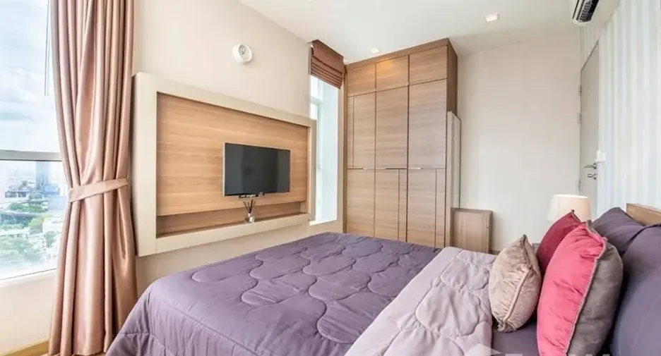 For rent 2 bedrooms condo in Ratchathewi, Bangkok