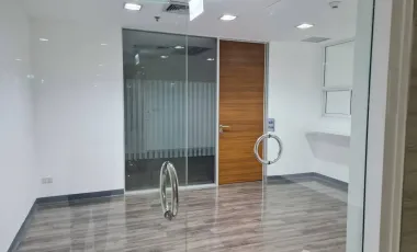 Oficina en alquiler en Watthana, Bangkok