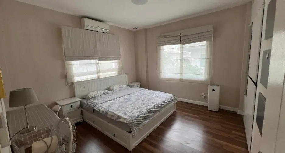 For rent 4 bedrooms house in Prawet, Bangkok
