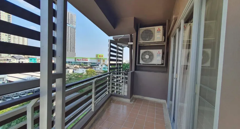 For rent 1 bed condo in Khlong Toei, Bangkok