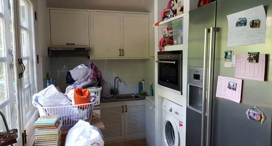 Reihenhaus zur Miete mit 3 Zimmer in Watthana, Bangkok