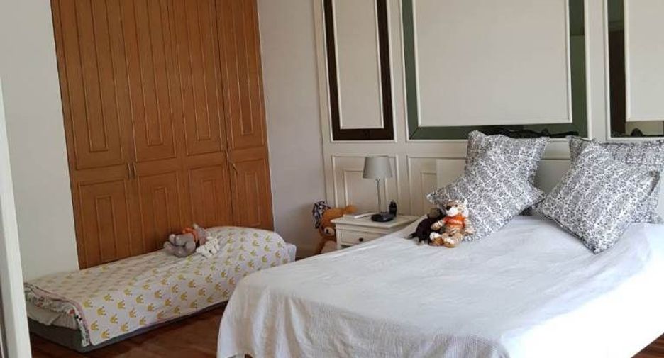 Reihenhaus zur Miete mit 3 Zimmer in Watthana, Bangkok
