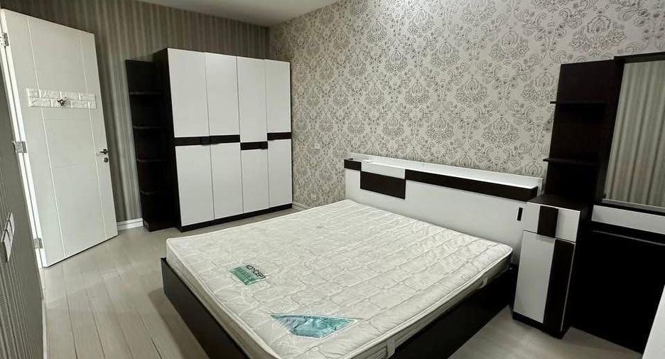 Wohnung zur Miete mit 1 Zimmer in Huai Khwang, Bangkok