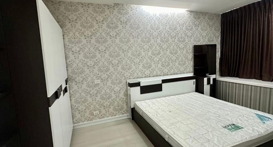 Wohnung zur Miete mit 1 Zimmer in Huai Khwang, Bangkok