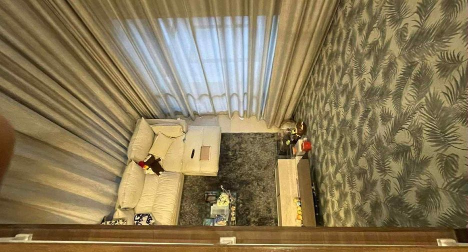 For rent 5 bedrooms house in Saphan Sung, Bangkok
