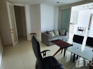 À louer 4 chambres condo à Pathum Wan, Bangkok