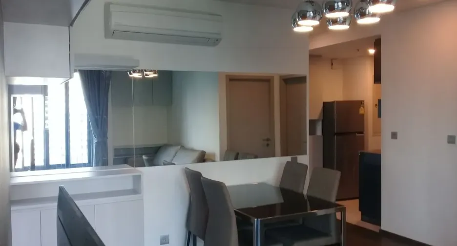 For rent 2 bedrooms condo in Pathum Wan, Bangkok