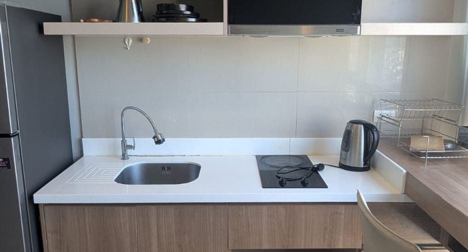 For rent 1 bed condo in Sathon, Bangkok