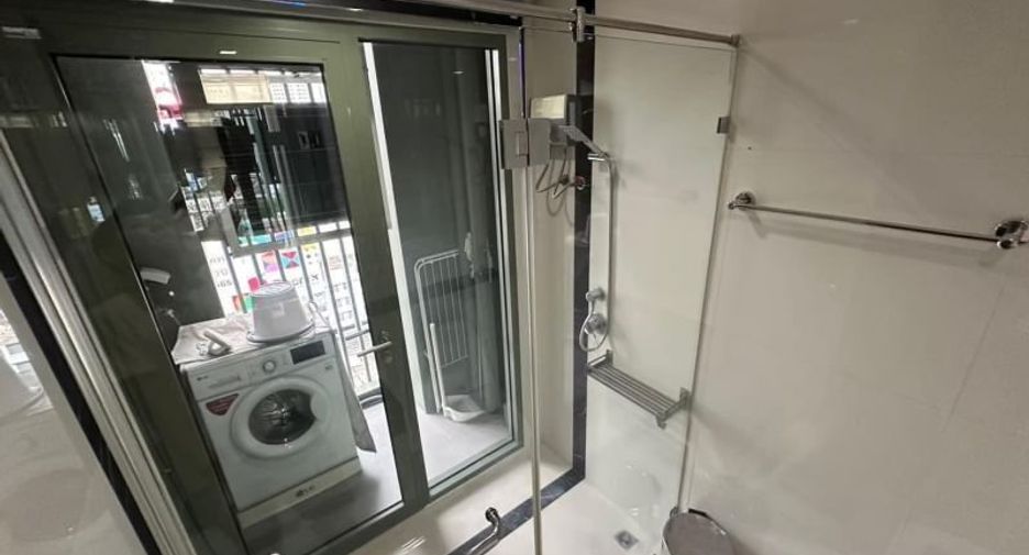 For rent 1 bed condo in Pathum Wan, Bangkok