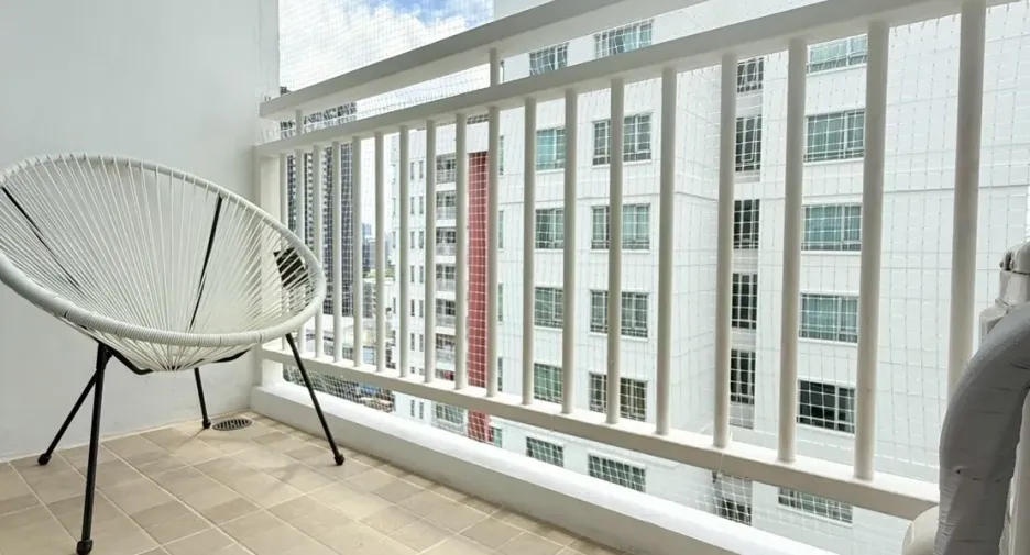 For rent 1 bed condo in Khlong Toei, Bangkok