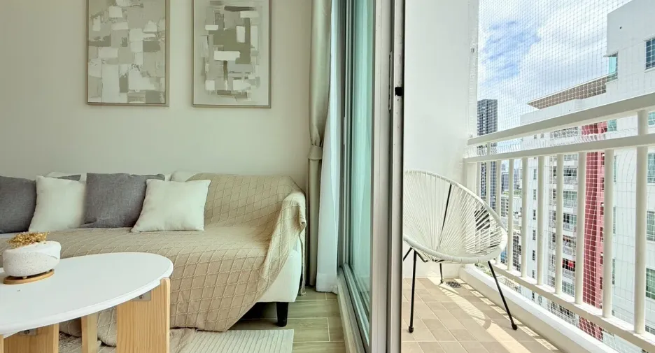 For rent 1 bed condo in Khlong Toei, Bangkok