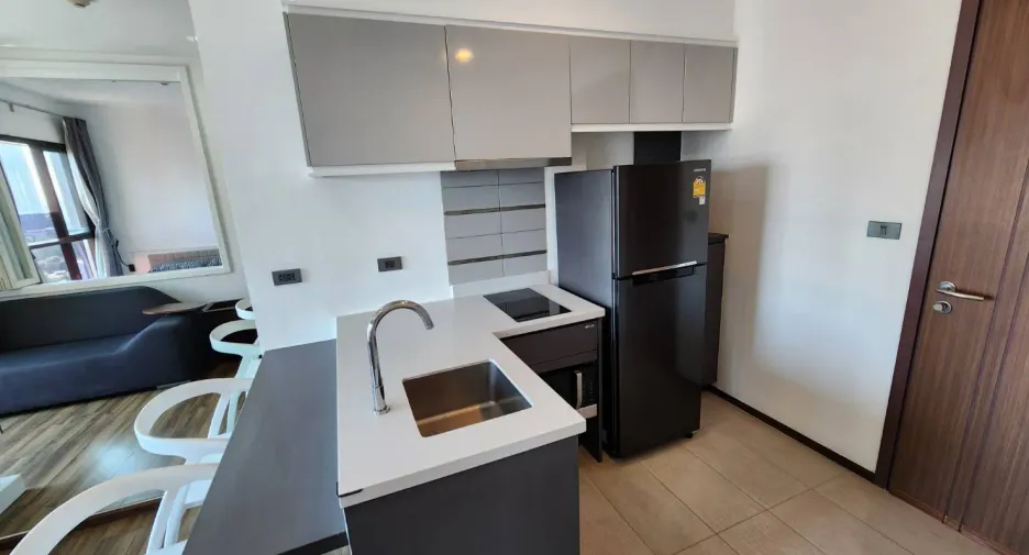 Condo en alquiler de 1 habitaciones en Khlong Toei, Bangkok
