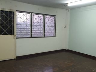 Reihenhaus zur Miete mit 4 Zimmer in Chatuchak, Bangkok