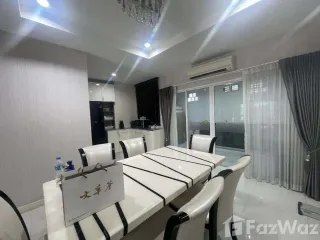 出租 3 卧室 联排别墅 在 Lat Phrao, 曼谷