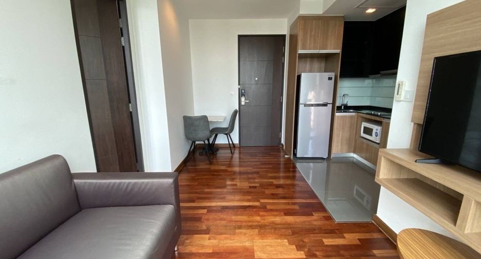 Condo en alquiler de 1 habitaciones en Pathum Wan, Bangkok