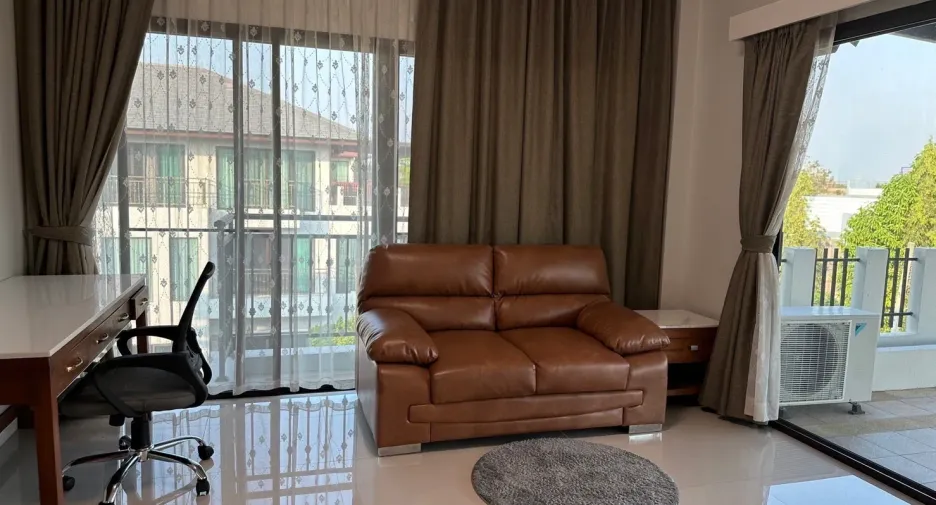 For rent 6 bedrooms house in Prawet, Bangkok